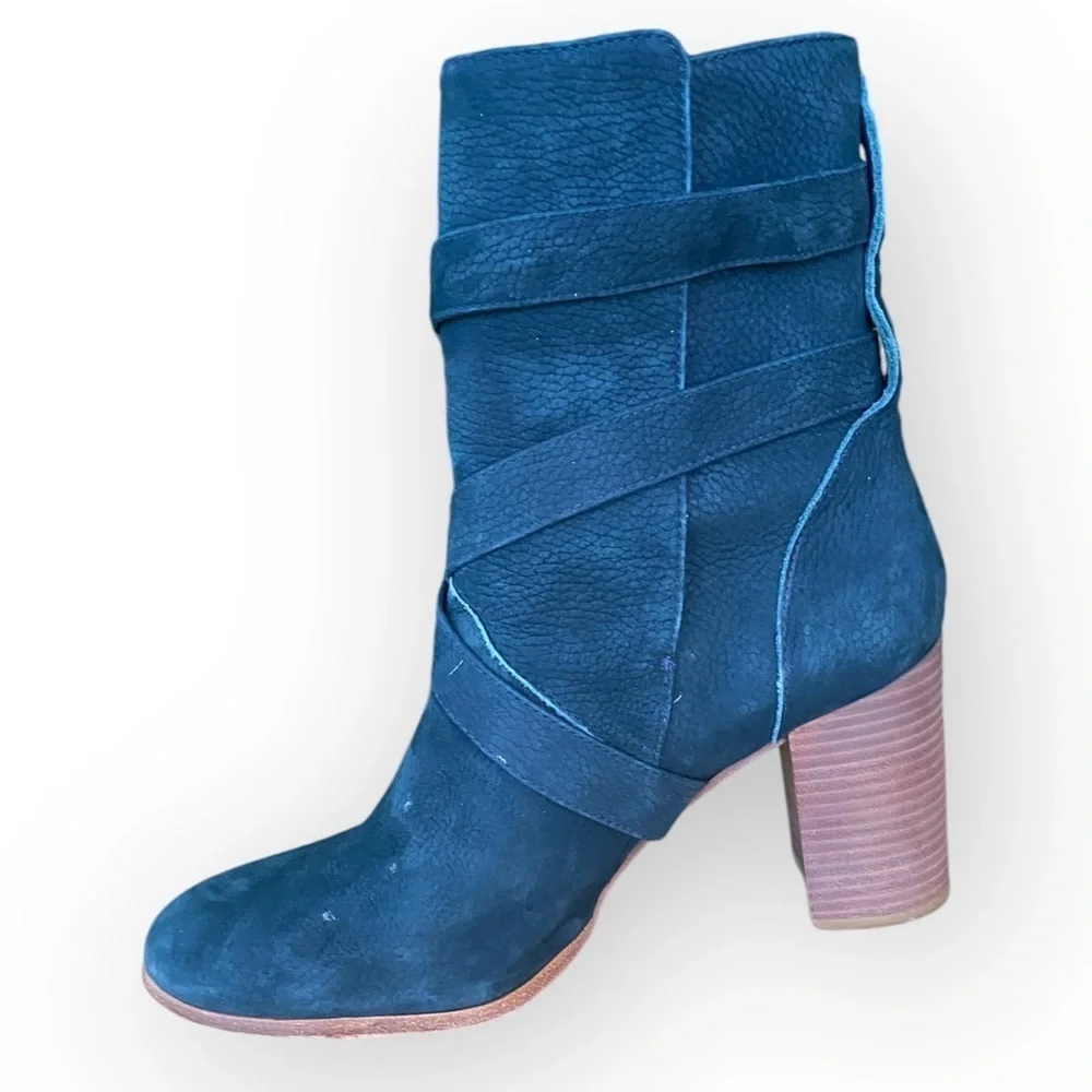 K52 Kate Spade Booties